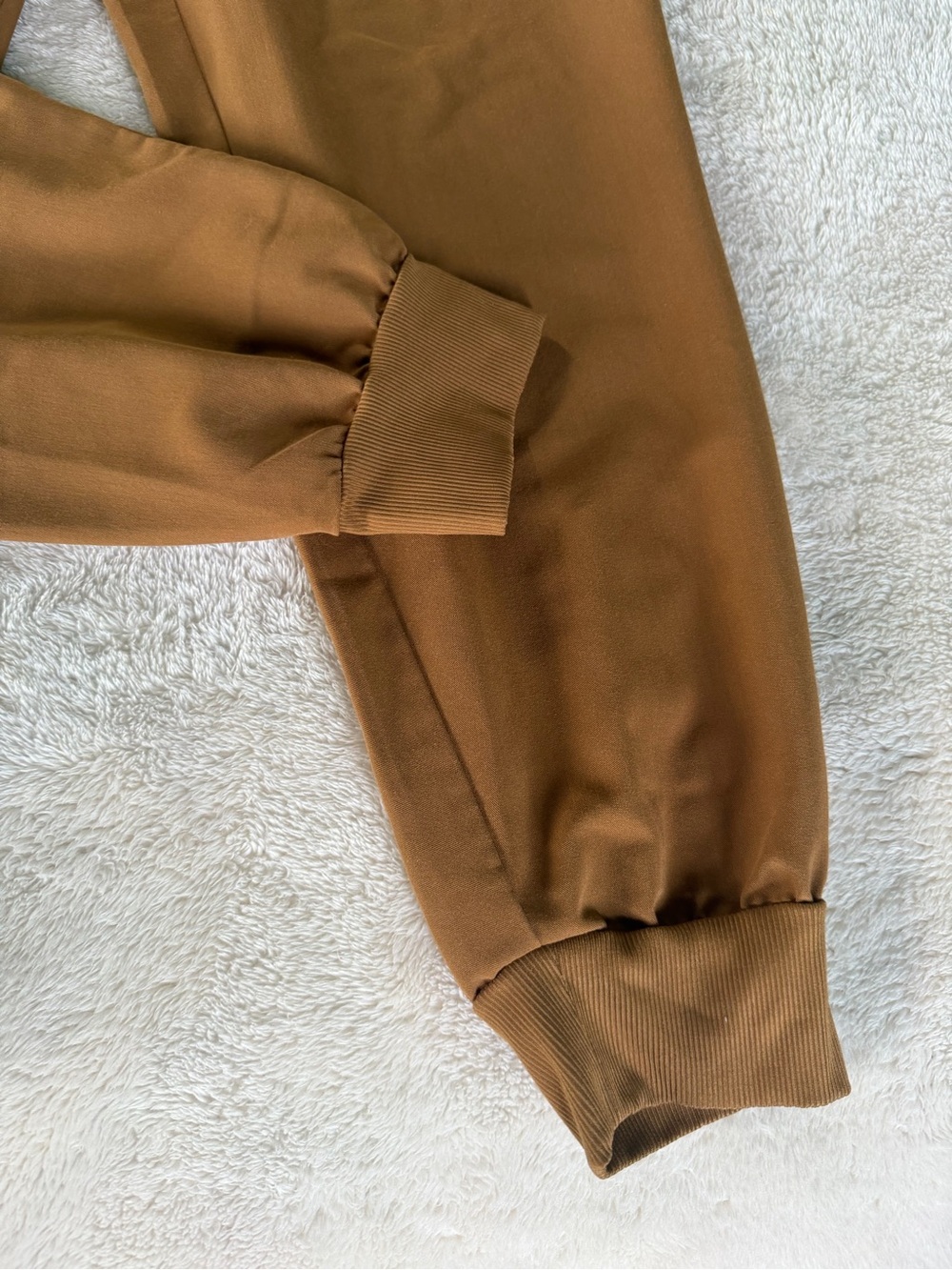 FIGS Zamora Jogger Scrub Pants in Earth sz L Petite - Picture 6 of 10